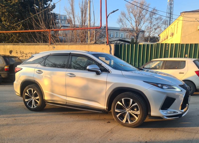Lexus RX • 2017 • 160,000 km 12
