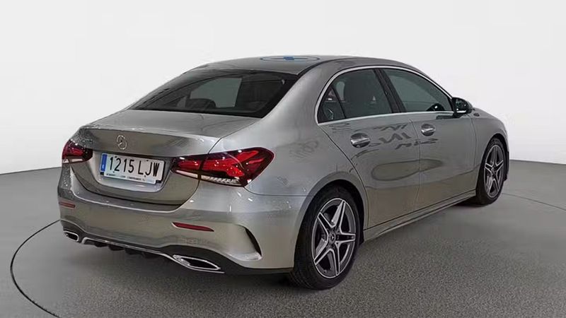 Mercedes-Benz 200 D • 2020 • 59,579 km 10