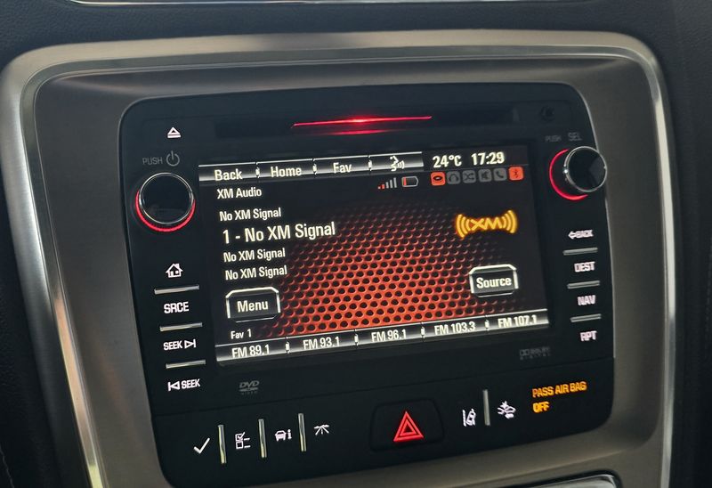 GMC Acadia • 2016 • 107,000 km 10