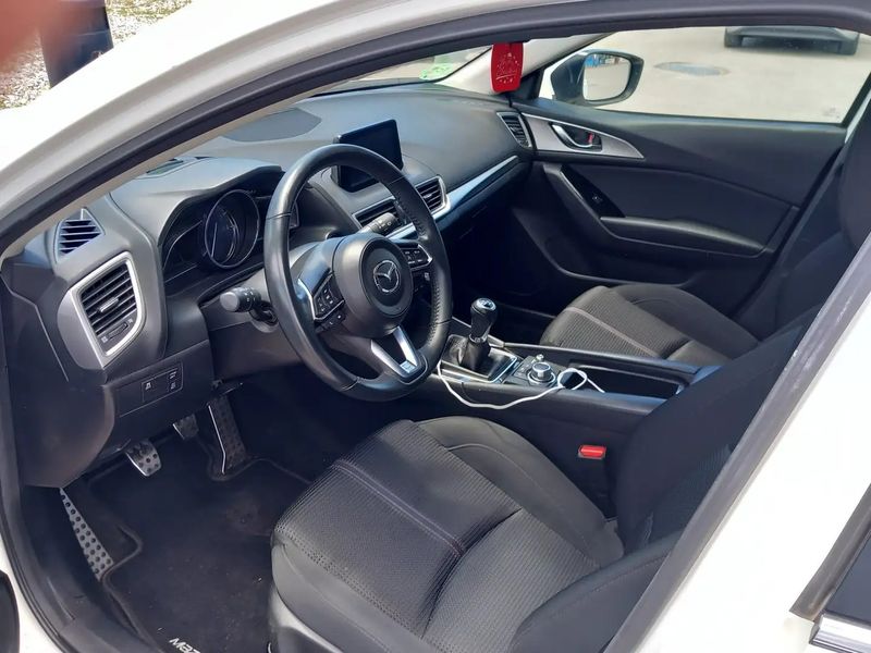 Mazda 3 • 2018 • 60,000 km 2