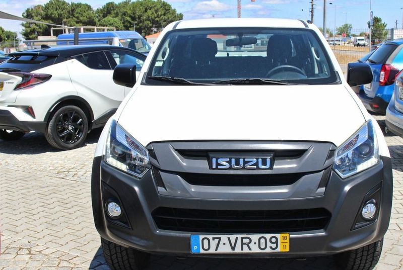 Isuzu D-MAX • 2018 • 98,000 km 2
