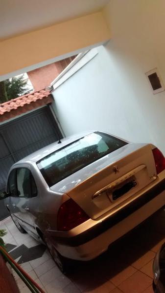 Peugeot 307 • 2010 • 76,800 km 10