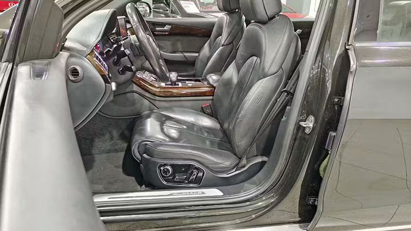 Audi A8 Long • 2015 • 84,288 km 20