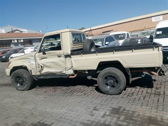 Toyota Land Cruiser • 2012 • 130,255 km 1