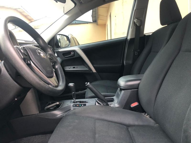 Toyota RAV4 EV • 2017 • 50,000 km 2