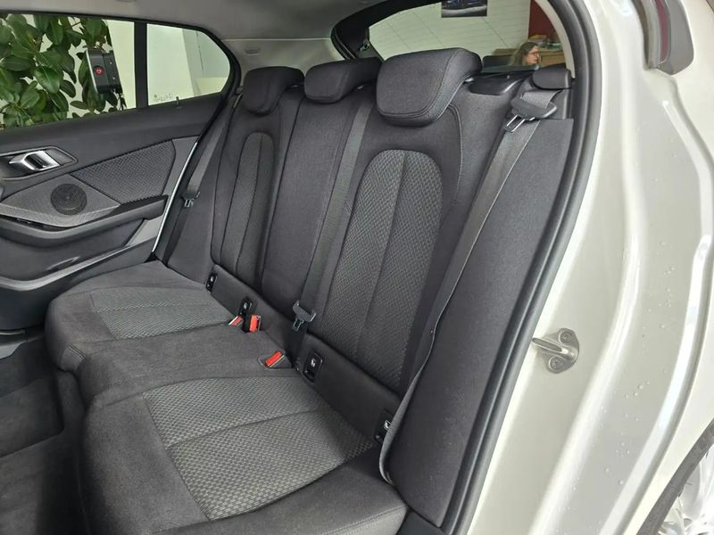 BMW 1 Series • 2020 • 57,000 km 6