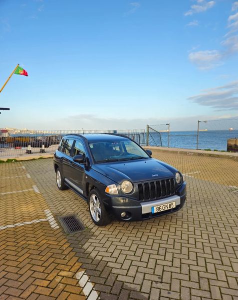 Jeep Compass • 2008 • 298,000 km 2