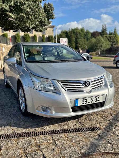 Toyota Avensis • 2010 • 189,000 km 1