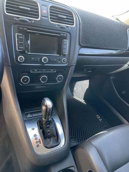 Volkswagen Jetta SportWagen • 2014 • 183,000 mi 4