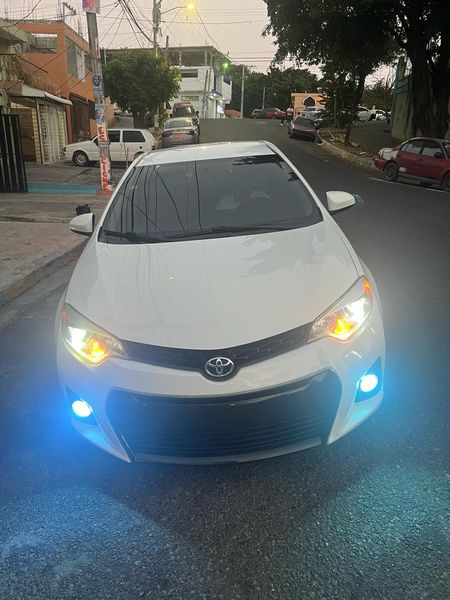 Toyota Corolla • 2016 • 21,100 mi 8