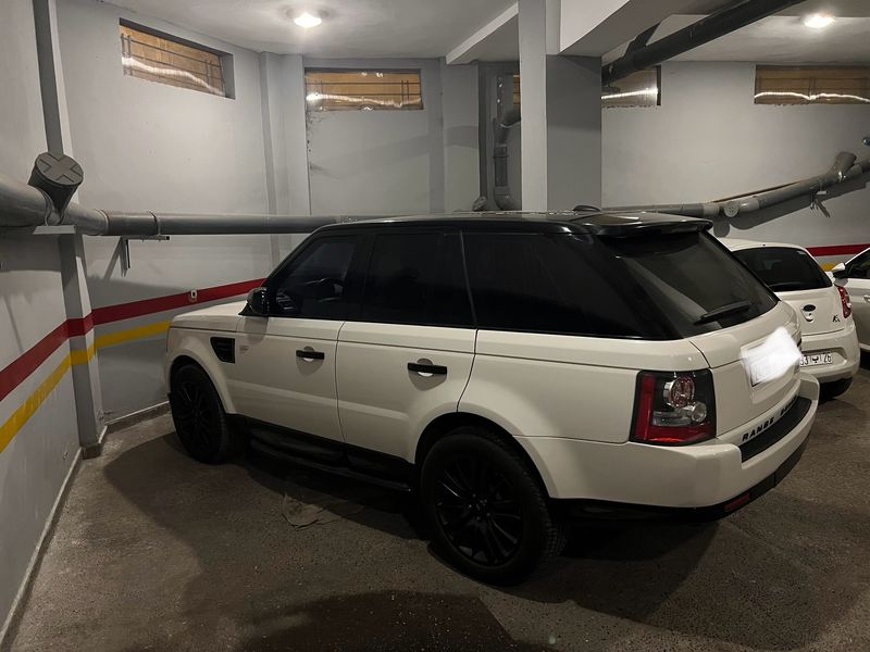 Land Rover Range Rover Sport • 2011 • 339,000 km 6