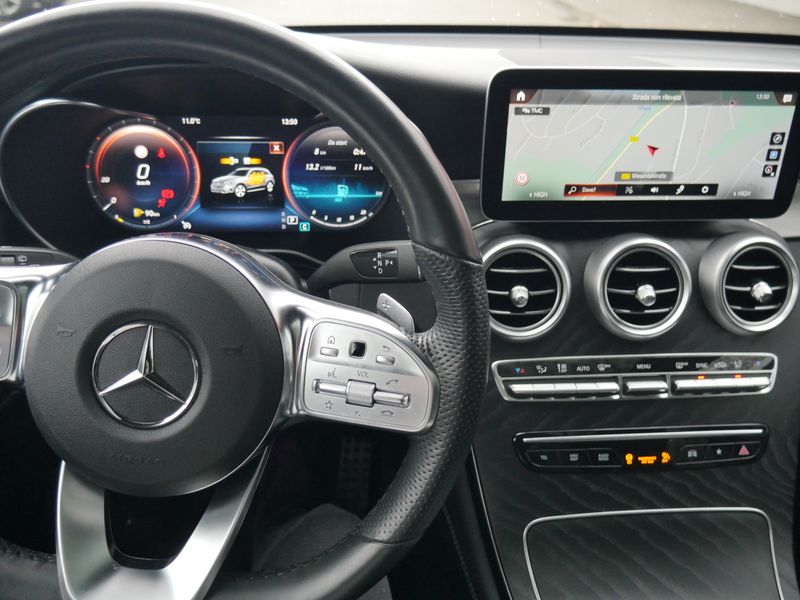 Mercedes-Benz GLC-Class • 2020 • 18,000 km 7