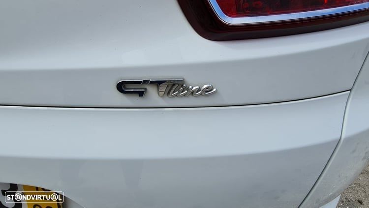 Renault Mégane • 2010 • 147,000 km 4