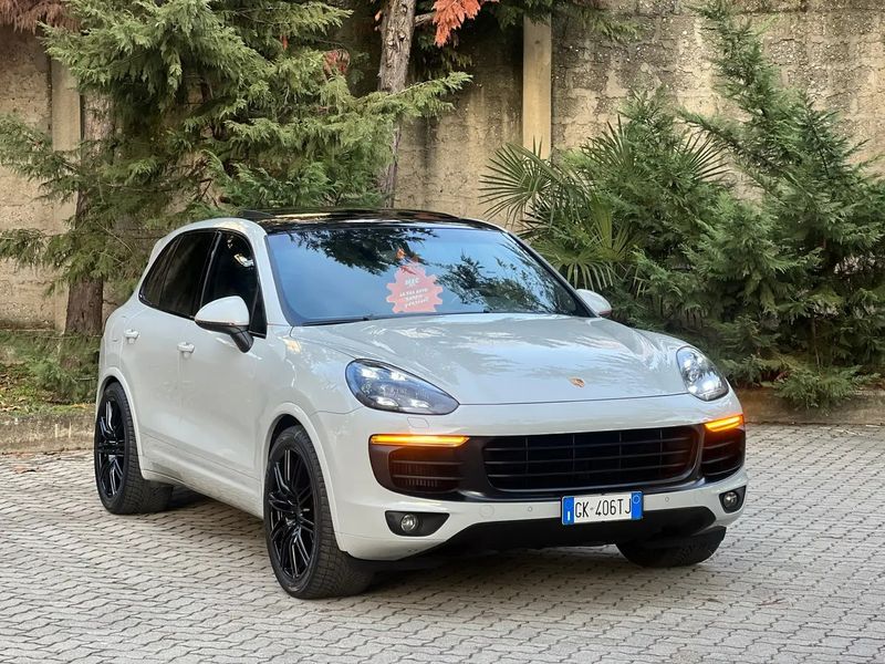 Porsche Cayenne • 2015 • 170,000 km 1