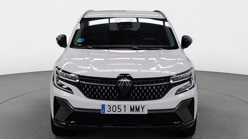Renault Espace • 2024 • 21,647 km 2