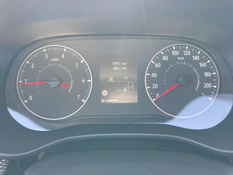 Dacia Sandero • 2024 • 15,000 km 30