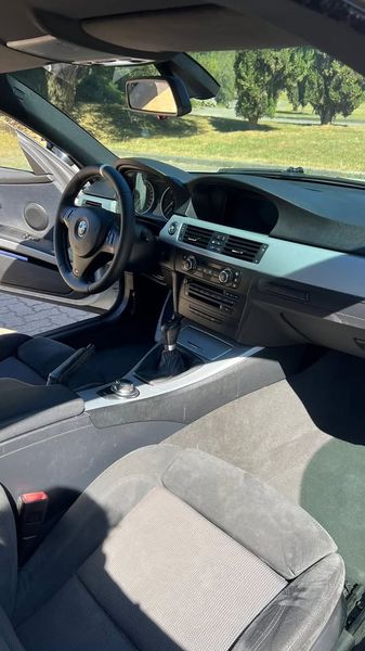 BMW 520D • 2017 • 122,000 km 9