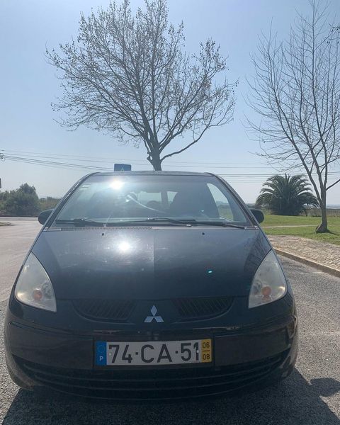 Mitsubishi Colt • 2006 • 180,000 km 3