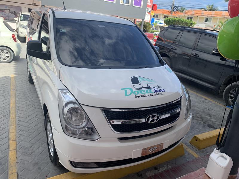 Hyundai H1 Van • 2015 • 148,589 km 4