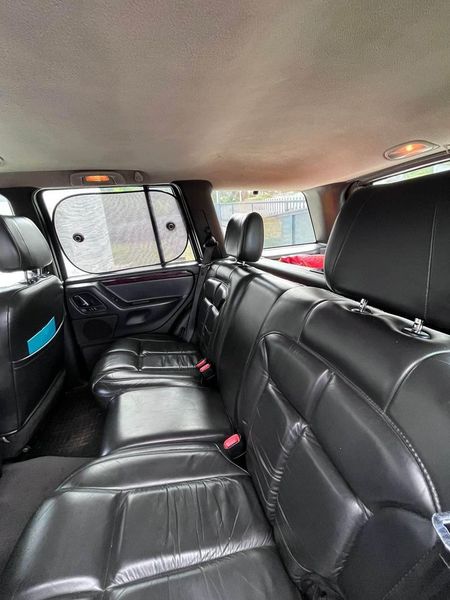 Jeep Grand Cherokee L • 2000 • 311,000 km 6