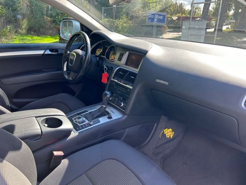 Audi Q7 • 2008 • 340,000 km 2