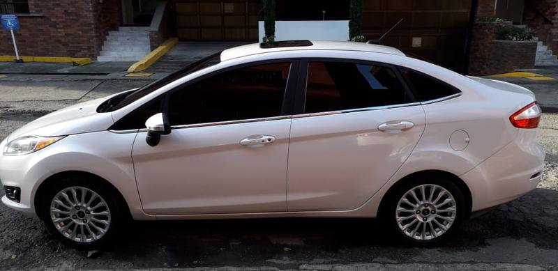 Ford Fiesta • 2016 • 46,000 km 4