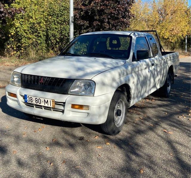 Mitsubishi L200 • 1998 • 200,000 km 2