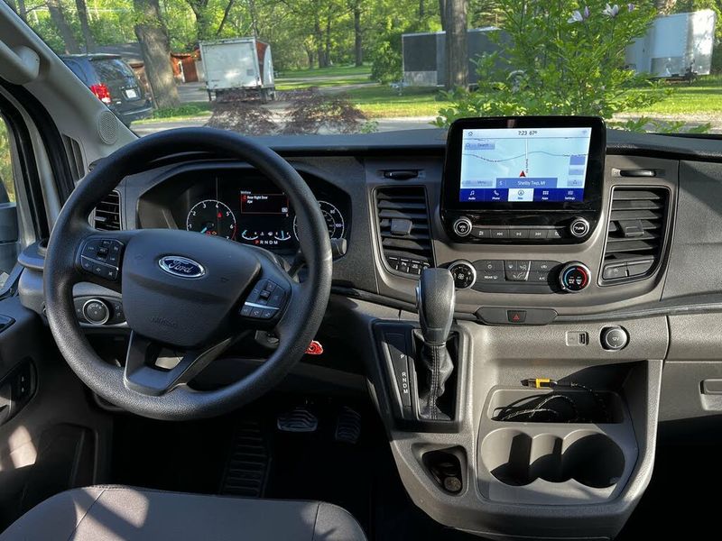 Ford Transit Bus • 2018 • 85,600 km 5