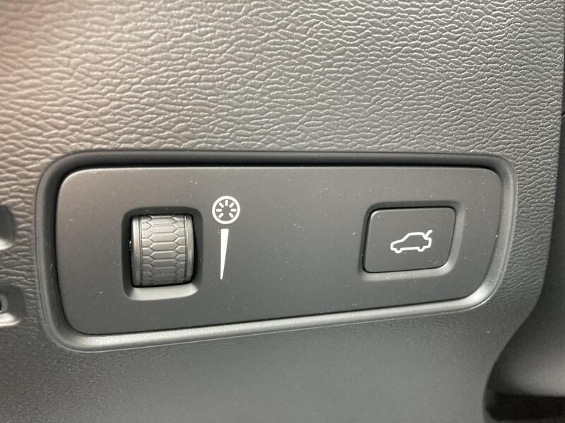 Volvo XC40 • 2021 • 50,273 km 26