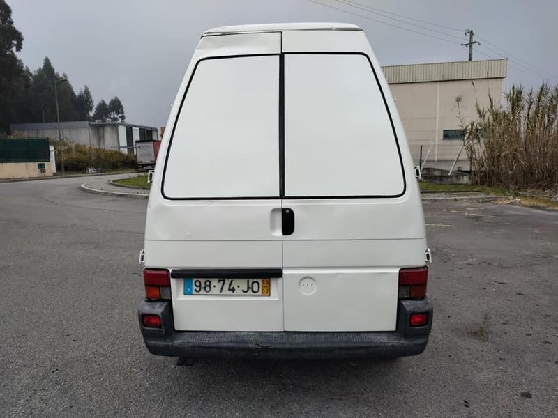 Volkswagen T4 • 1999 • 50,000 km 3