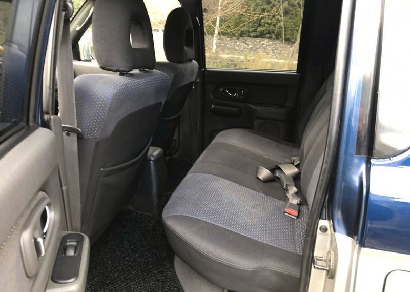 Mitsubishi L200 • 2003 • 200,000 km 5