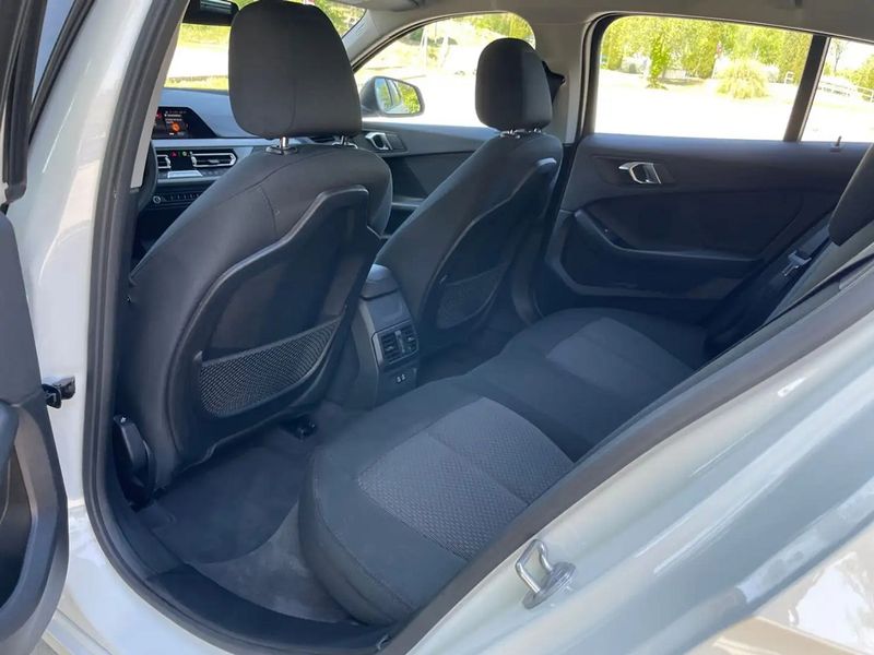 BMW 1 Series • 2021 • 186,000 km 11