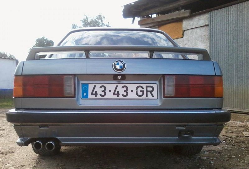 BMW 3 Series • 1985 • 150,000 km 2
