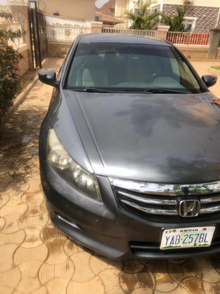 Honda Accord • 2009 • 220,000 km 1