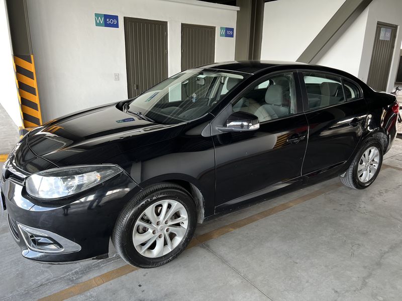 Renault Fluence • 2017 • 113,755 km 4