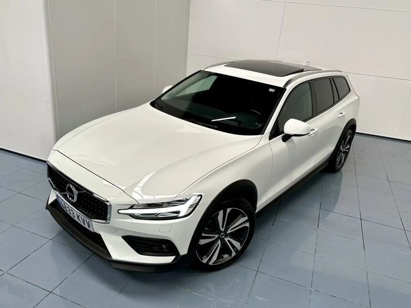 Volvo V60 • 2019 • 125,000 km 13