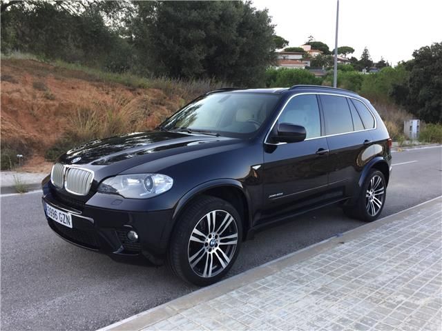 BMW X5 • 2010 • 212,000 km 1