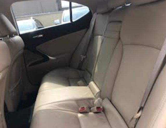 Lexus IS 250 C • 2009 • 50,000 km 4