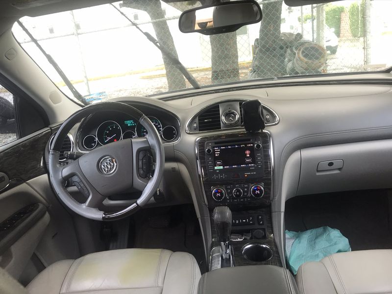 Buick Enclave • 2013 • 1,154,415 km 7