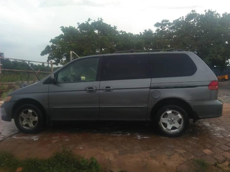 Honda Pilot • 2003 • 100,000 km 12