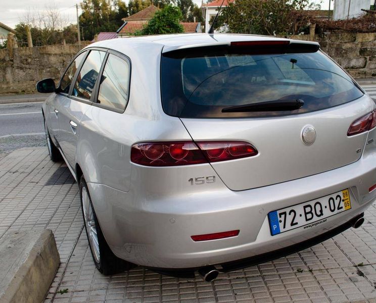 Alfa Romeo 159 • 2006 • 170,000 km 2