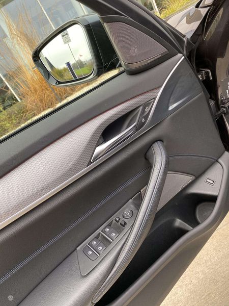 BMW 5 Series • 2017 • 139,000 km 2