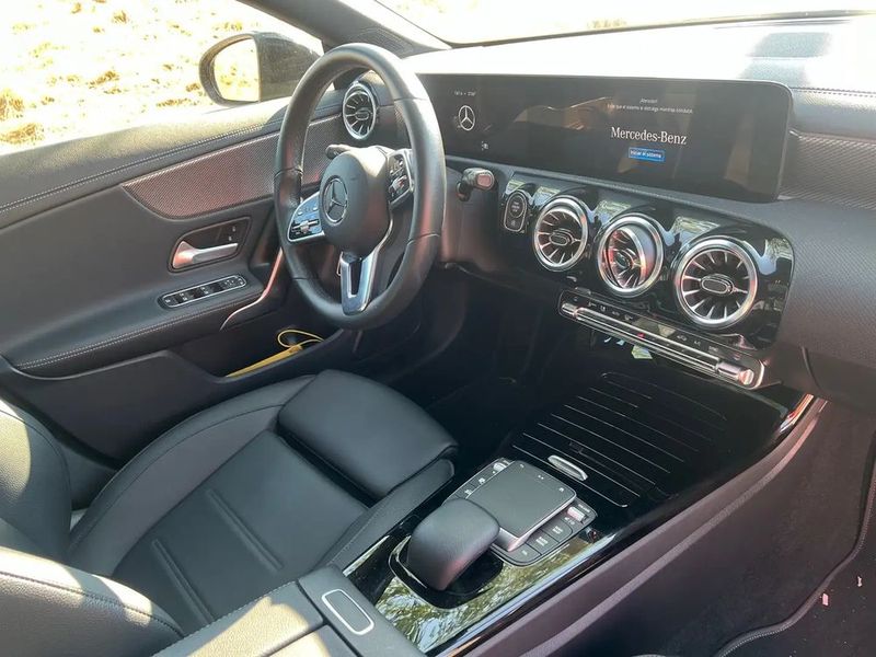 Mercedes-Benz CLA • 2023 • 22,000 km 13