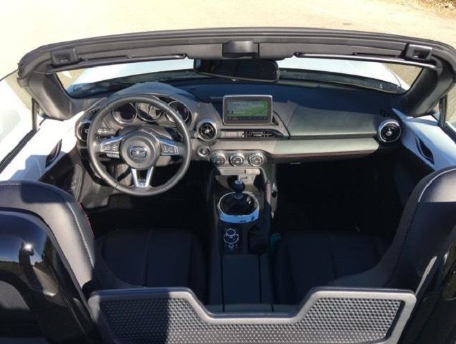 Mazda MX-5 • 2007 • 86,000 km 5