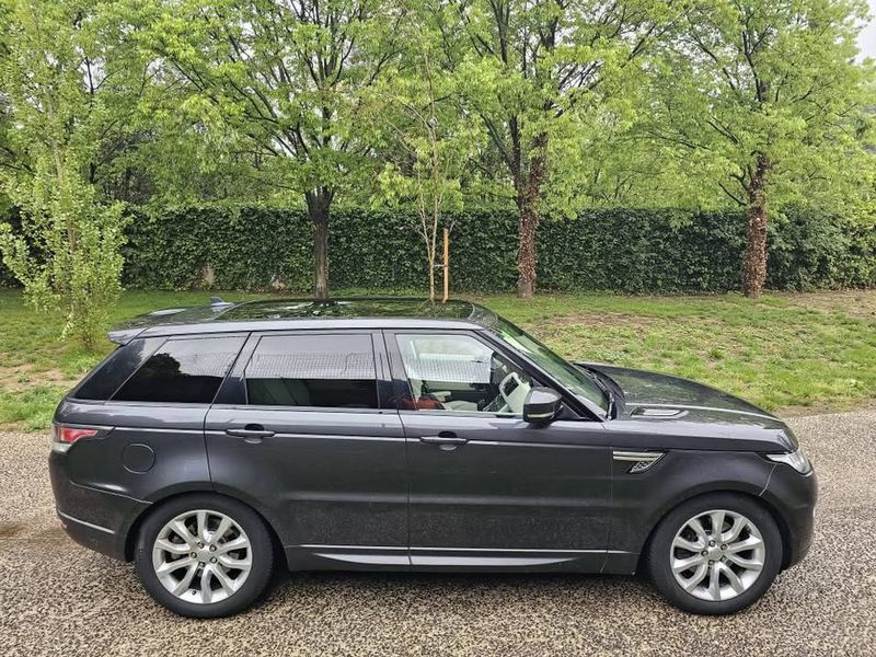 Land Rover Range Rover Sport • 2016 • 184,000 km 4