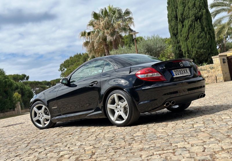Mercedes-Benz SLK • 2004 • 126,000 km 6