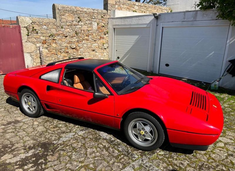 Ferrari 812 GTS • 1988 • 60,000 km 1