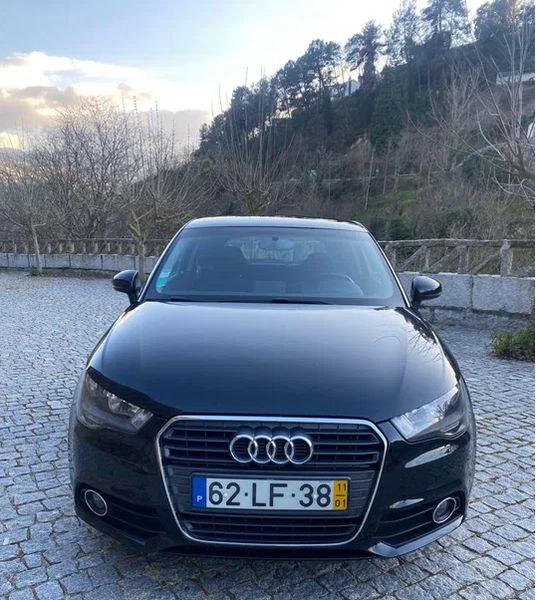 Audi A1 • 2011 • 132,000 km 1
