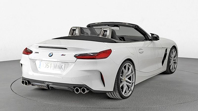 BMW Z4 • 2020 • 12,000 km 4