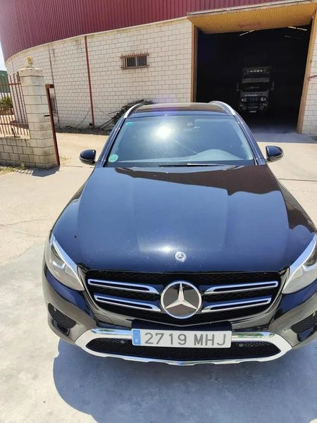 Mercedes-Benz GLC-Class • 2017 • 142,000 km 5